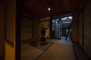 01_umeda_Osai_2014_ujin_0260b.jpg